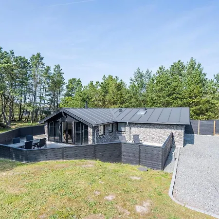 Holiday Clxvi Feriehus